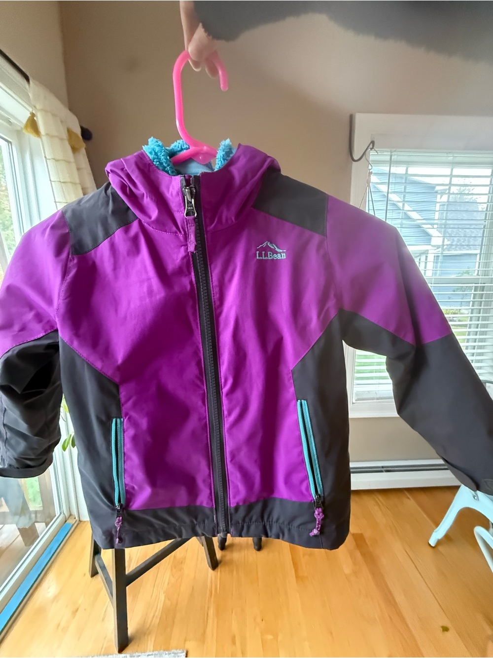 L.L. Bean Girls' Purple and Black Insulated Jacket Size 4T
